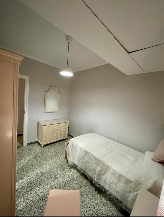 Apartamentos Ismael. Isabel เพนิสโคลา ภายนอก รูปภาพ